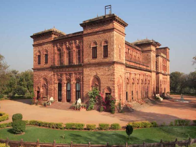 拉吉尼瓦思宫酒店 Dholpur 外观 照片